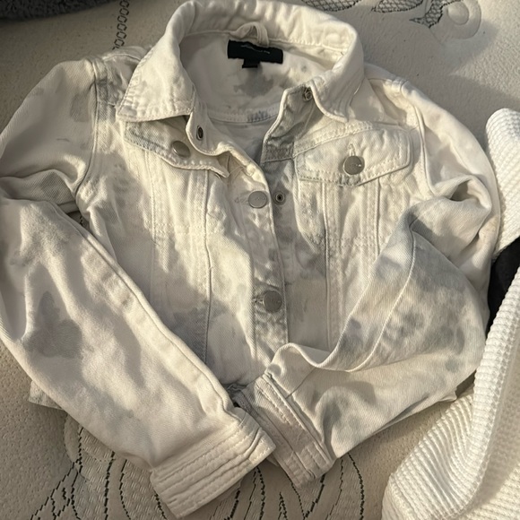 Jeans jacket used - Picture 1 of 5